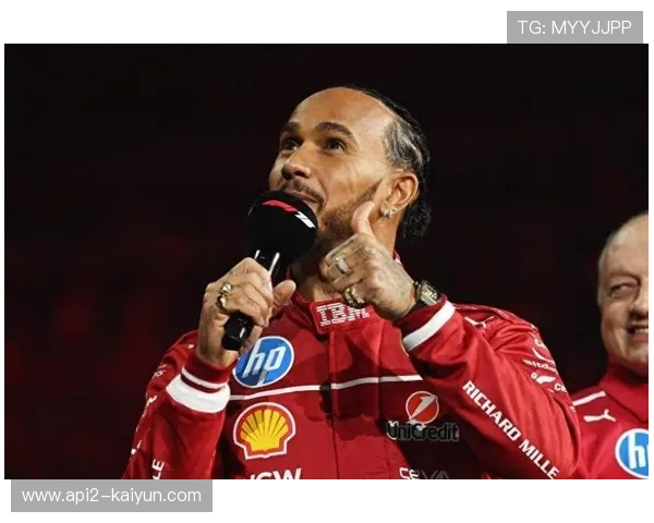 F1车手参与慈善活动，支持青少年教育项目